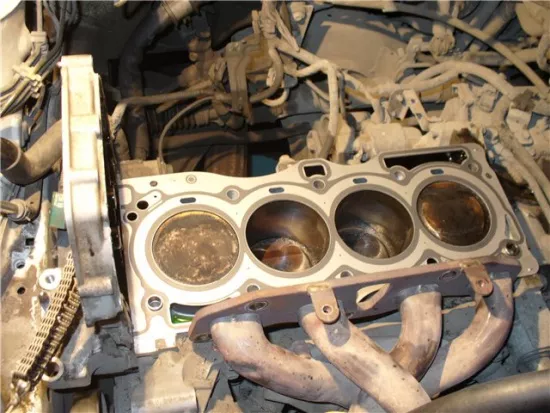 Двигатель Nissan QR20DE